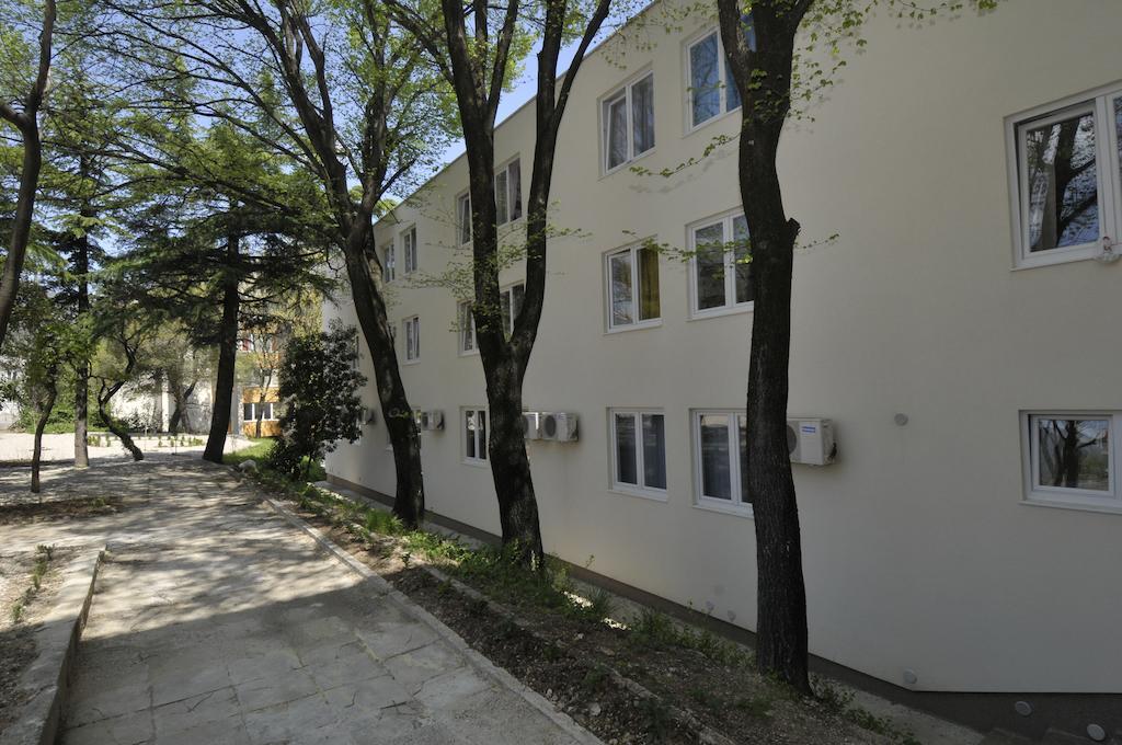 Hostel Studentski Centar Mostar Exteriör bild